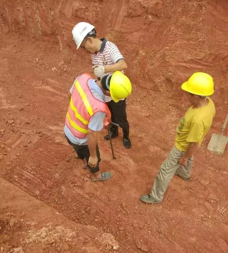 九游电器电缆沟施工